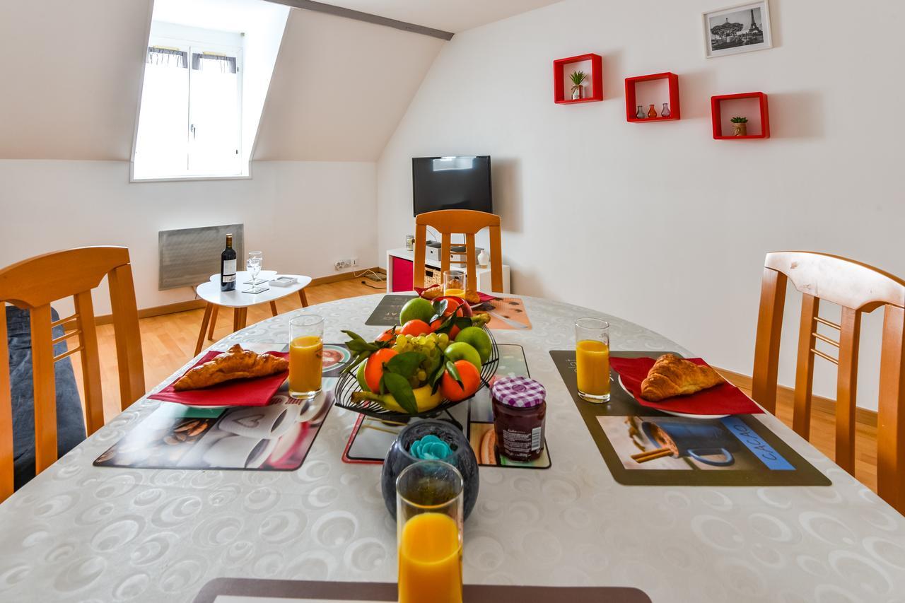 Duplex Du Pollet Apartment Dieppe Bagian luar foto